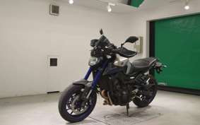 YAMAHA MT-09 A 2016 RN34J