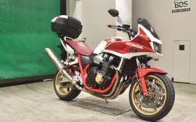 HONDA CB1300SB SUPER BOLDOR A 2006 SC54