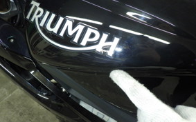 TRIUMPH DAYTONA 675 2009