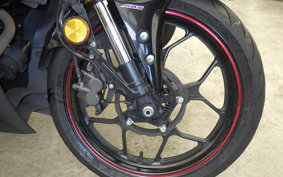 YAMAHA YZF R-3 2019 RH13J