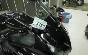 KAWASAKI ZZ1400 NINJA R 2007 ZXT40A