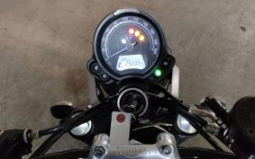 TRIUMPH STREET TWIN 900 2021 DAD74G