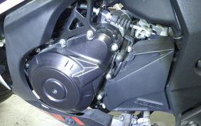 SUZUKI GSX250R 2025