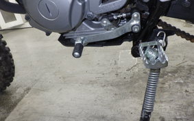 YAMAHA TT-R125 E 2012