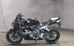 HONDA CBR600RR PC40
