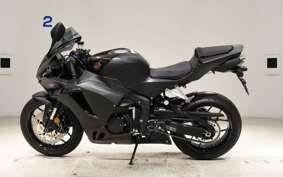 HONDA CBR600RR 2025 PC40