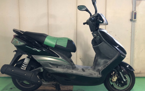 YAMAHA MAJESTY 125FI SE46