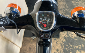 HONDA  SUPER CUB 50 50TH ANNIVER  AA01