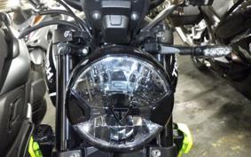 TRIUMPH TRIDENT 660 2025