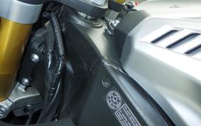 YAMAHA YZF-R1 M 2018