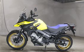 SUZUKI DL650 ( V-Strom 650 ) C733M