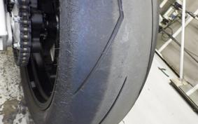 APRILIA RSV4 1100ファクトリ 2024