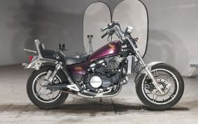 HONDA MAGNA 750 RC09