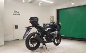SUZUKI GSX-R150
