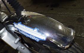 YAMAHA YB125SP