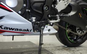 KAWASAKI NINJA ZX-6R A 2021