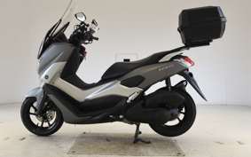 YAMAHA N-MAX 2001 SED6J