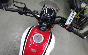 YAMAHA XSR155 2021