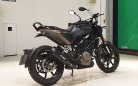 HUSQVARNA SVARTPILEN 250 2025