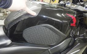 HONDA CBR600RR GEN 2 2005 PC37
