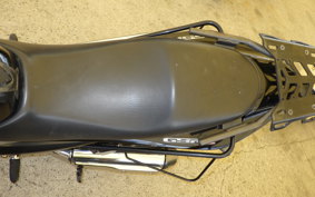 SUZUKI GSR250S
