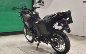KAWASAKI VERSYS X250Aﾂｱﾗｰ LE250D