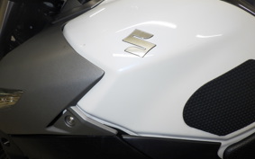 SUZUKI GSR400 A 2013 GK7EA