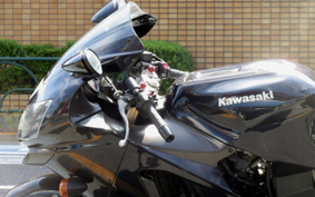 KAWASAKI ZX 1200 NINJA R 2003 20B010
