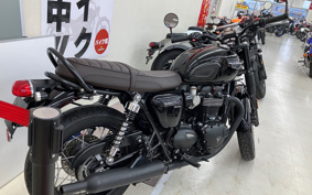 TRIUMPH  TRIUMPH  BONNEVILLE T120 BLACK  2020 DAD75H