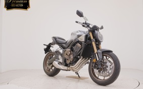 HONDA CB650R E-Clutch 2026 RH17