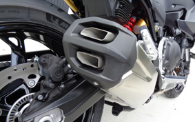 BMW F900XR BASE 2025 0R01