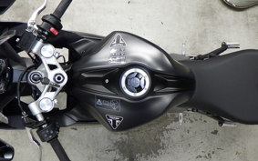 TRIUMPH DAYTONA 660 2025
