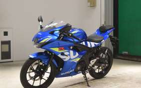 SUZUKI GSX-R125 DL33B