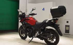 SUZUKI Vｽﾄﾛｰﾑ250