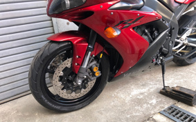 YAMAHA YZF-R1 2004 RN13