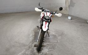 YAMAHA SEROW 250 DG17J