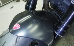 DUCATI DIAVEL 2015