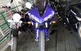 YAMAHA YZF-R1 2004