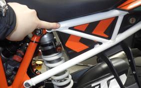 KTM 1290 SUPER DUKE R 2014