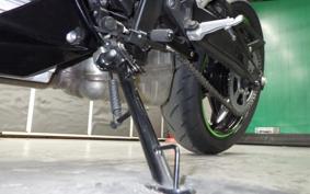 KAWASAKI ZX-25R 1999 ZX250E