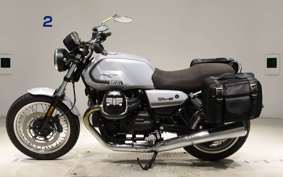 MOTO GUZZI V7 SPECIAL 2023