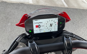 DUCATI MONSTAR 937 2021
