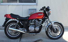 YAMAHA XJ550 4V8