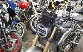 HONDA CB650R 2023 RH03