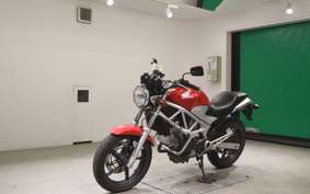 HONDA VTR 250 Gen. 2 2026 MC33