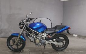 HONDA VTR 250 MC33