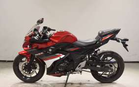 SUZUKI GSX250R