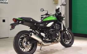 KAWASAKI Z900RS 2025 ZR900K