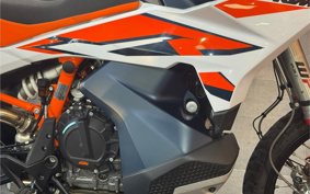 KTM 890 ADVENTURE	 R 2024 TR640
