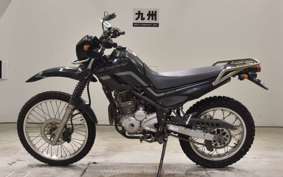 YAMAHA SEROW 250 2015 DG11J